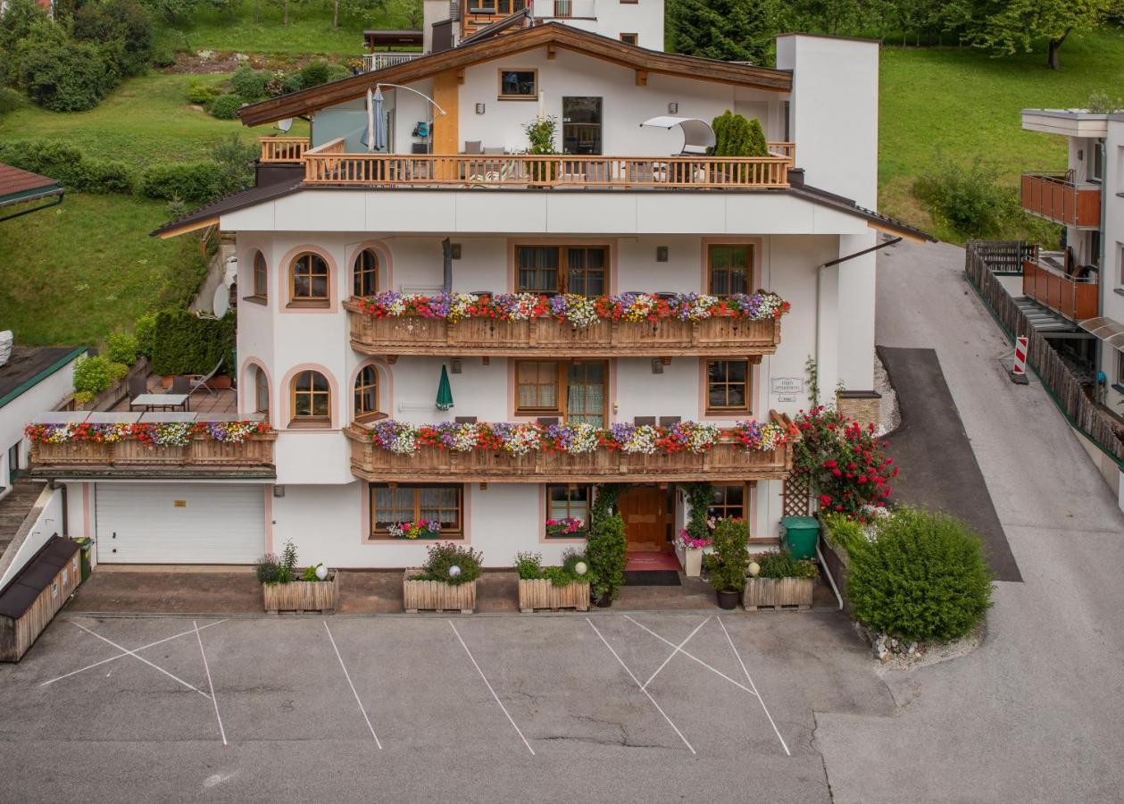 Ferienlandhaus Hoefer Fulpmes Exterior photo